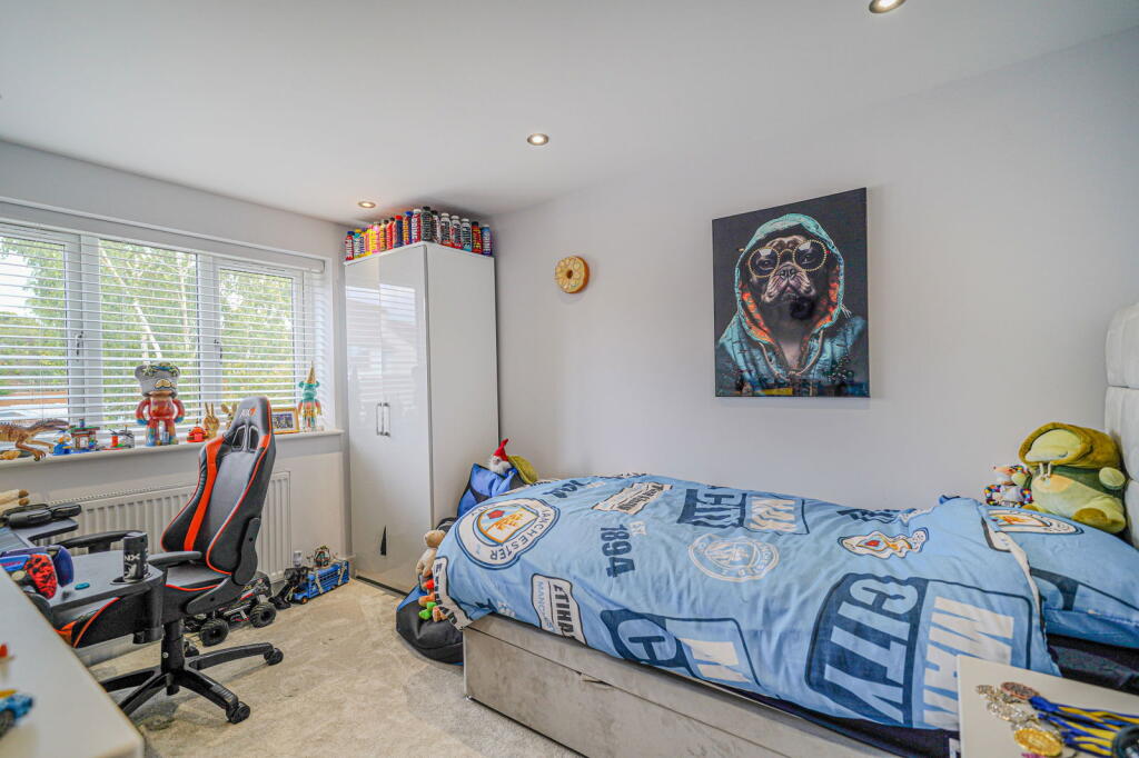 Additional image 28 of Peterbrook Road, Shirley