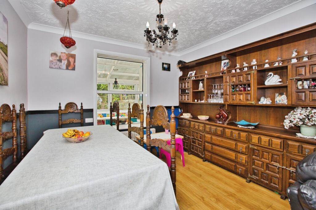 Additional image 4 of Highfield Road, YEOVIL