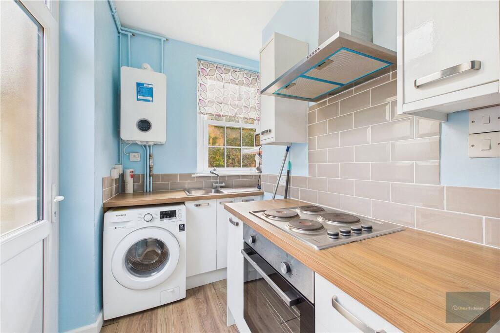 Additional image 9 of 17 Lower Oldfield Park, Oldfield Park, Bath, Somerset, BA2 3HL