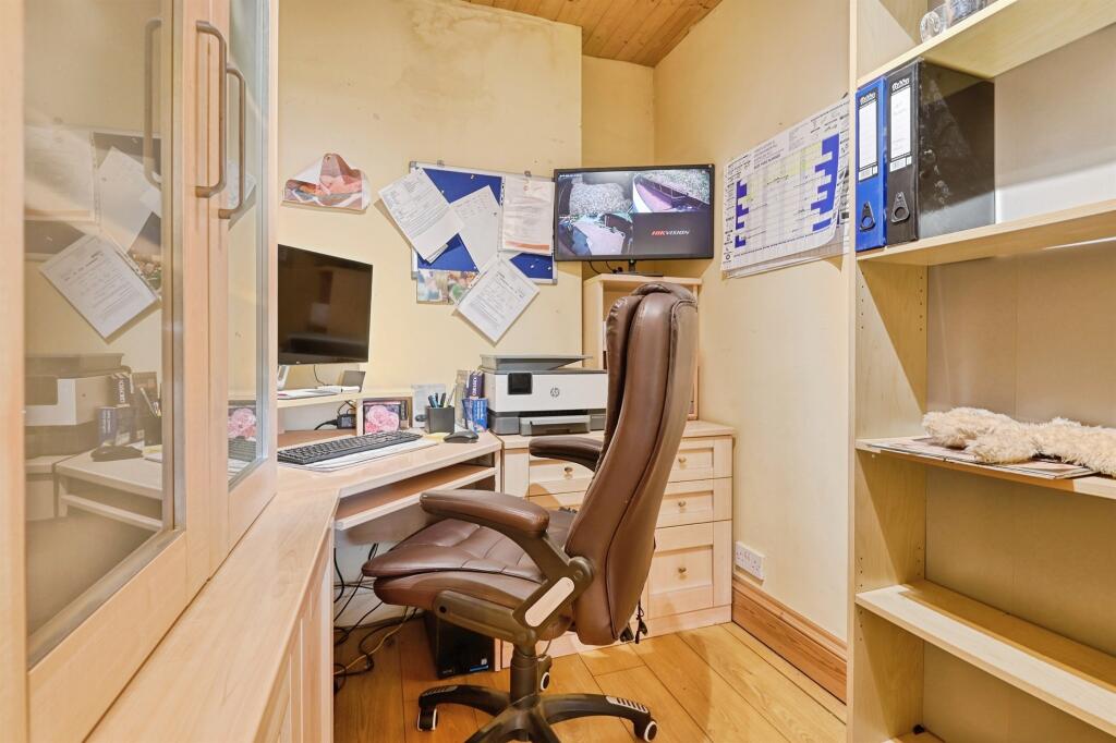 Additional image 11 of Hints Road, Mile Oak, TAMWORTH