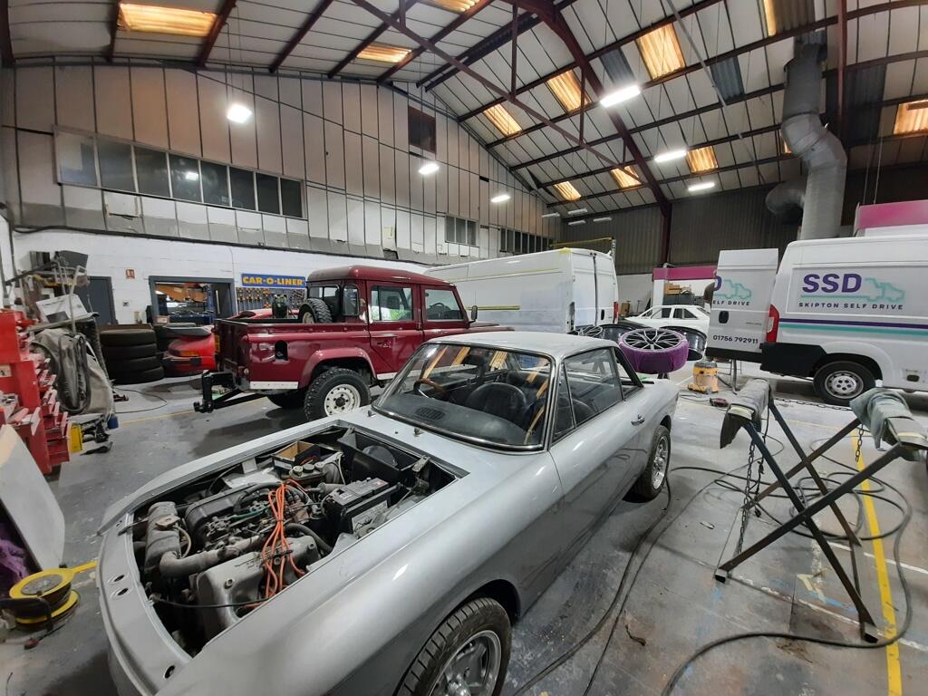 Additional image 2 of New Road Garage, New Road, Earby, Barnoldswick, Lancashire