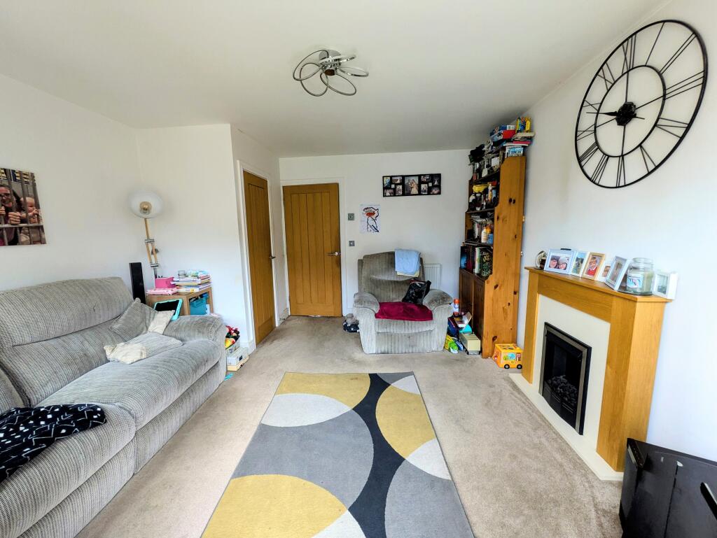 Additional image 5 of Tempest Close, Bradford, BD13