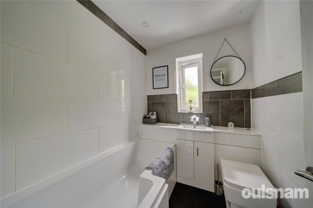 Additional image 10 of Kingfisher Court, Alvechurch, Birmingham, Worcestershire, B48