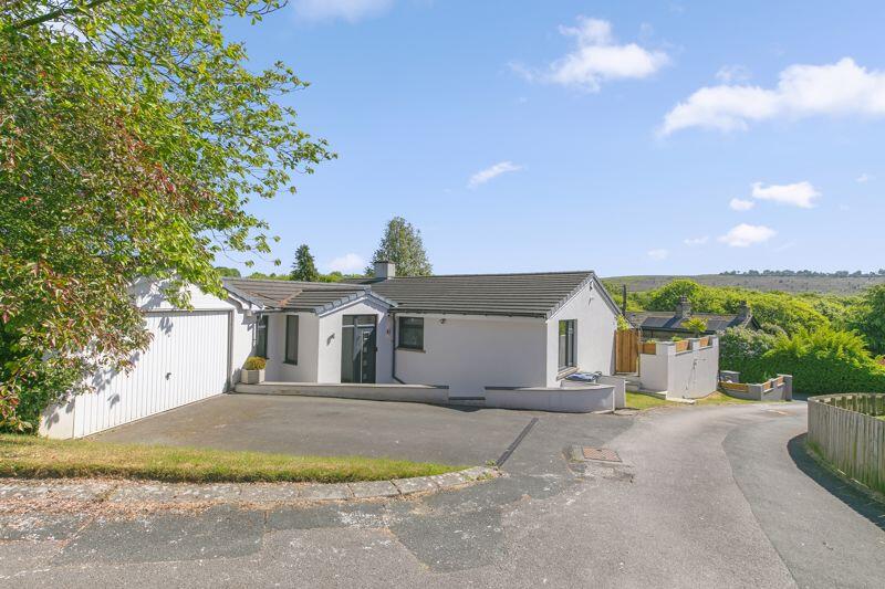 Additional image 45 of Glen Road, Eldwick