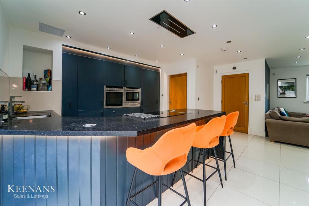 Additional image 22 of Newbigging Avenue, Rossendale