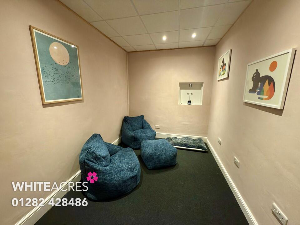 Additional image 4 of 83 Manchester Road, Burnley, BB11 1JY