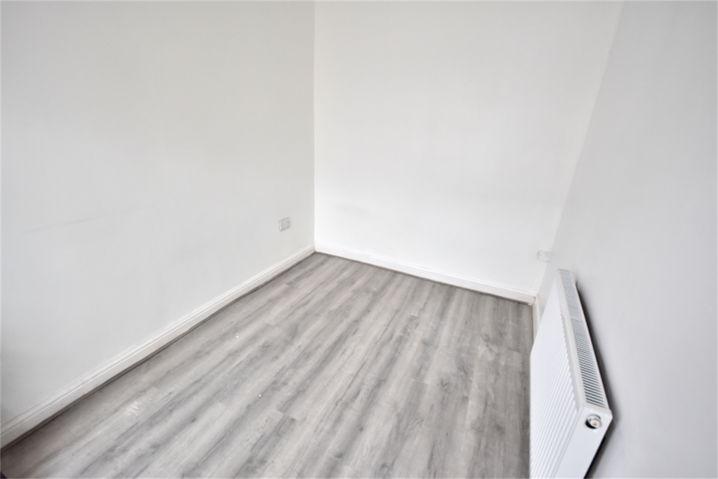 Additional image 11 of Fifth Avenue, Boardsley Green