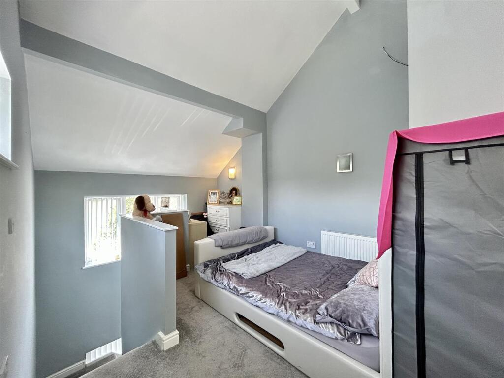 Additional image 17 of Cavalier Drive, Halesowen