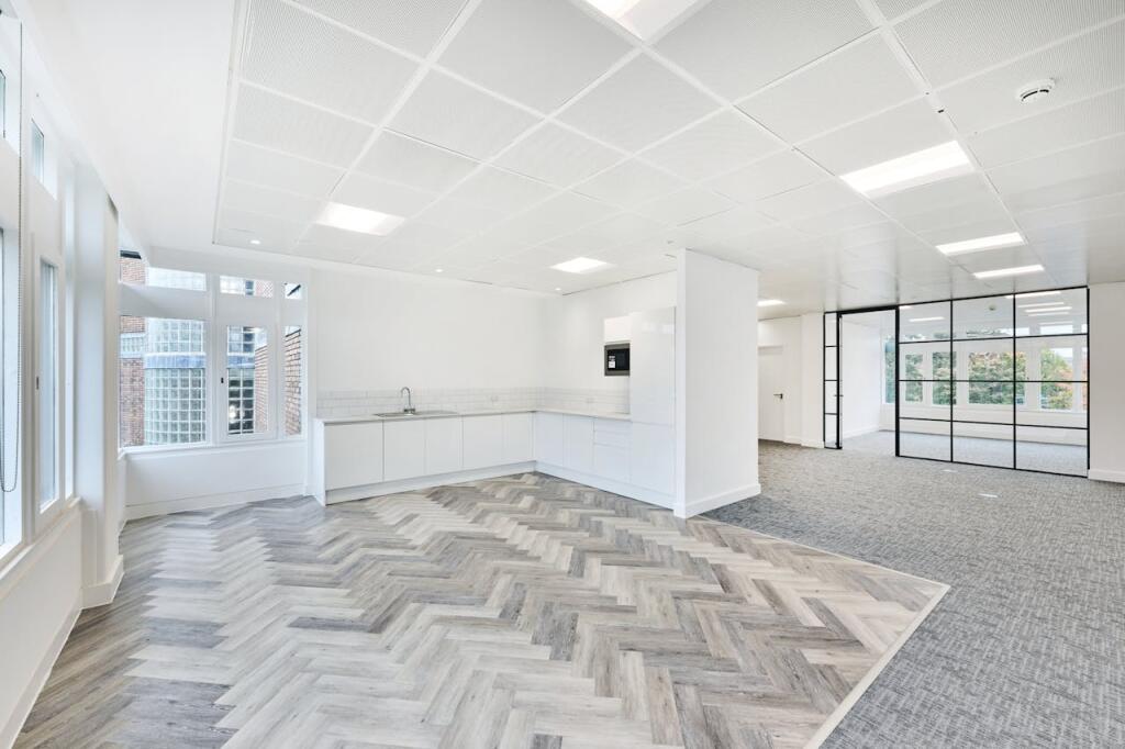 Additional image 11 of 31 Homer Road, Solihull, B91 3LT