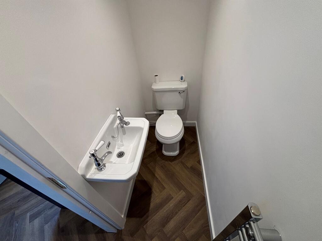 Additional image 17 of Portreeve Drive, Yeovil
