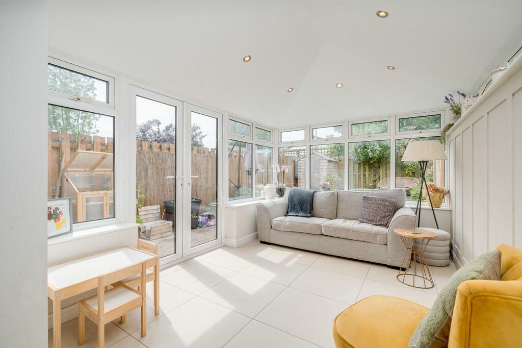 Additional image 8 of Summerbank Close, Bradford