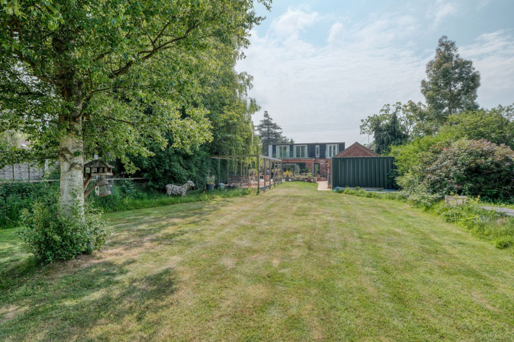 Additional image 27 of Wood Lane, Astwood Bank, B96