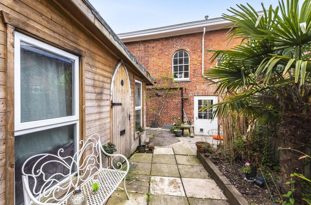 Additional image 13 of 15 Lambrook Street, Glastonbury, BA6