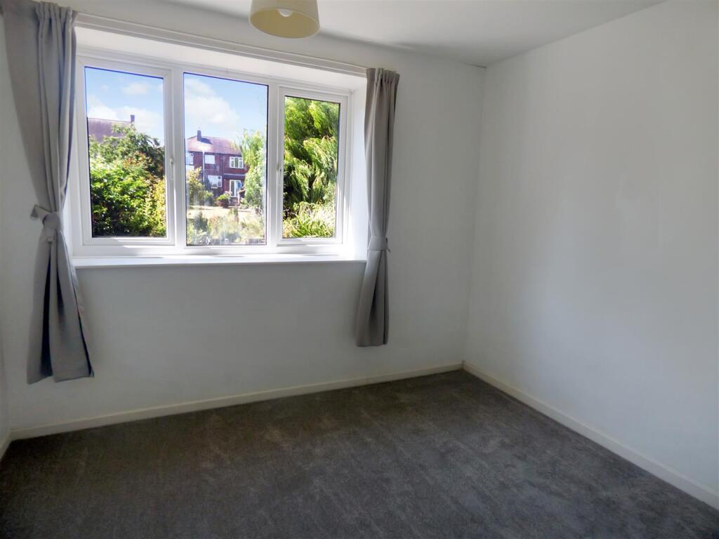 Additional image 16 of Windsor Close, Tamworth