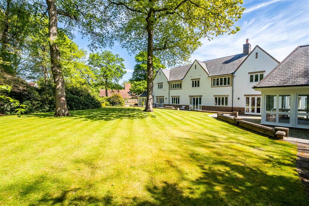 Additional image 63 of Selwyn Walk, Little Aston, Sutton Coldfield