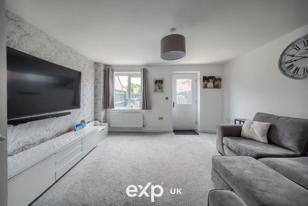 Additional image 4 of Kingfisher Way, Cheswick Green, Shirley