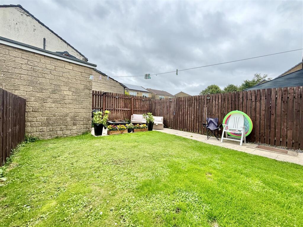 Additional image 16 of Bush Hill Fold, Queensbury, Bradford