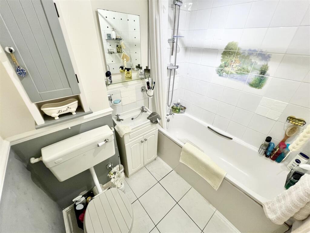 Additional image 6 of Orchard Way, Cradley Heath