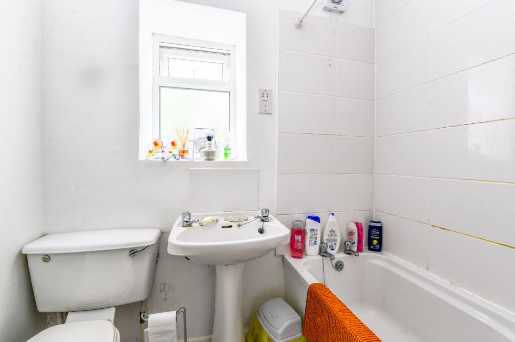 Additional image 10 of Moor Edge, Harden, Bingley, West Yorkshire, BD16