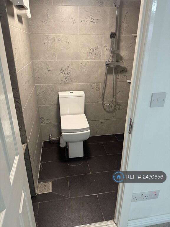 Additional image 28 of Meadow Avenue, West Bromwich, B71