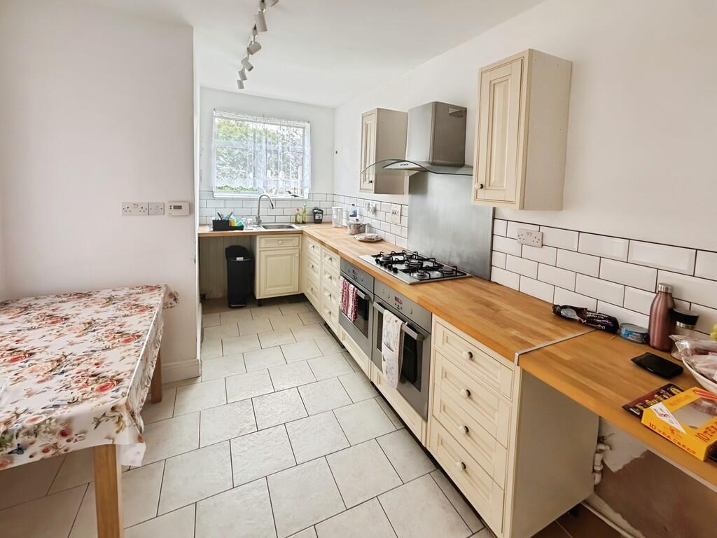 Additional image 11 of St Michael's Avenue, Yeovil