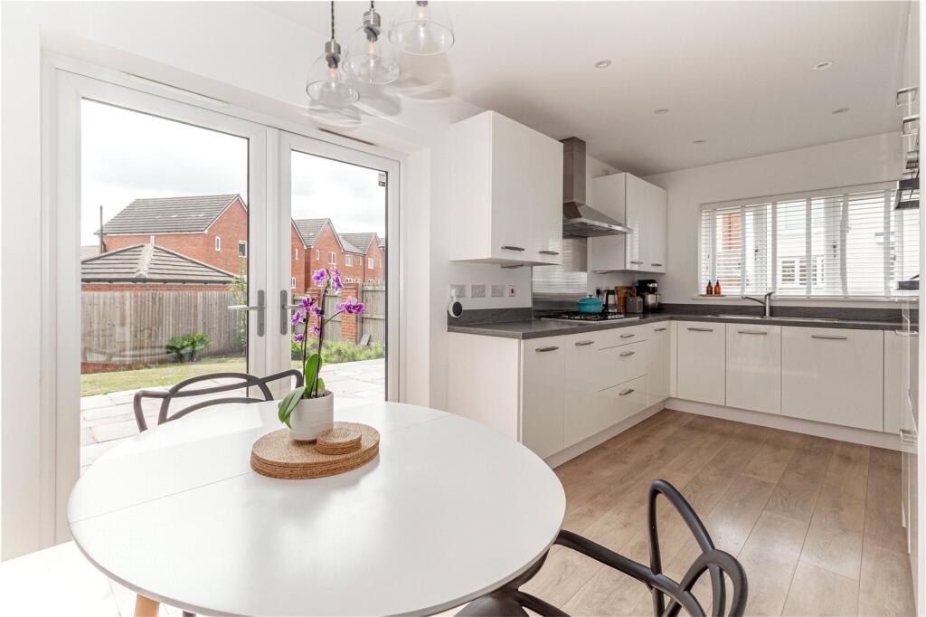 Additional image 20 of Newman Drive, Cofton Hackett, Birmingham, Worcestershire, B45