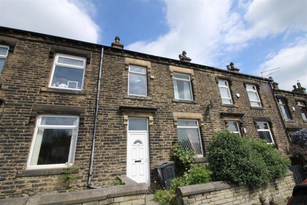 Cleckheaton Road, Oakenshaw, Bradford