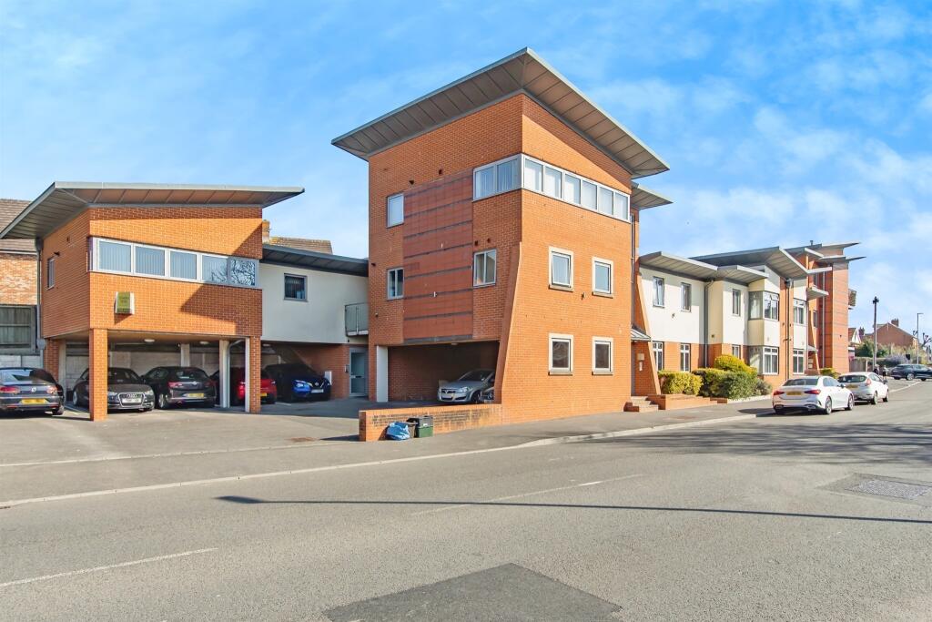 Additional image 18 of Preston Road, Yeovil