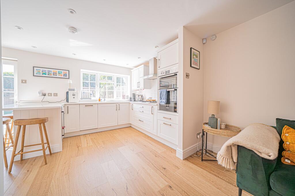 Additional image 4 of Ernsford Close, Dorridge, B93