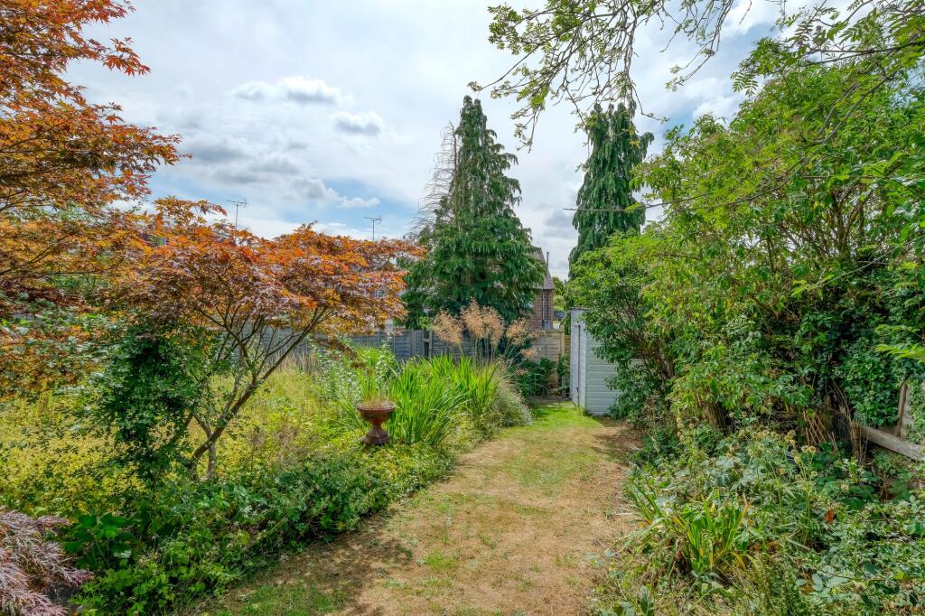 Additional image 20 of Milton Close, Redditch, B97