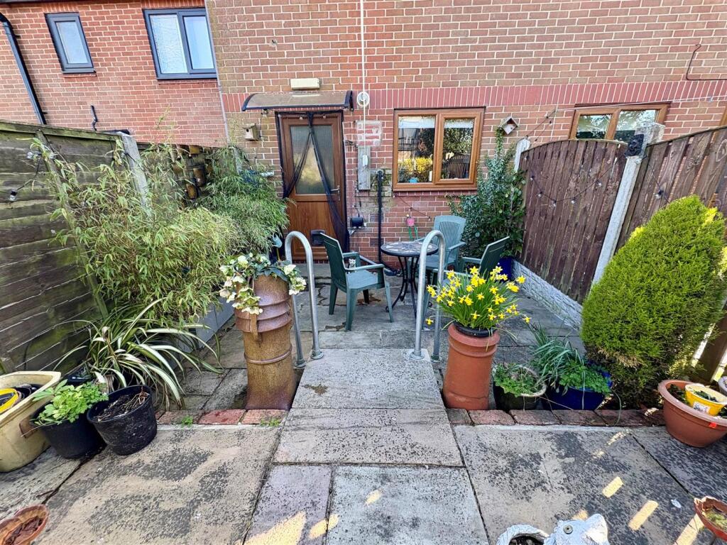 Additional image 11 of Clumber Drive, Gomersal, Cleckheaton