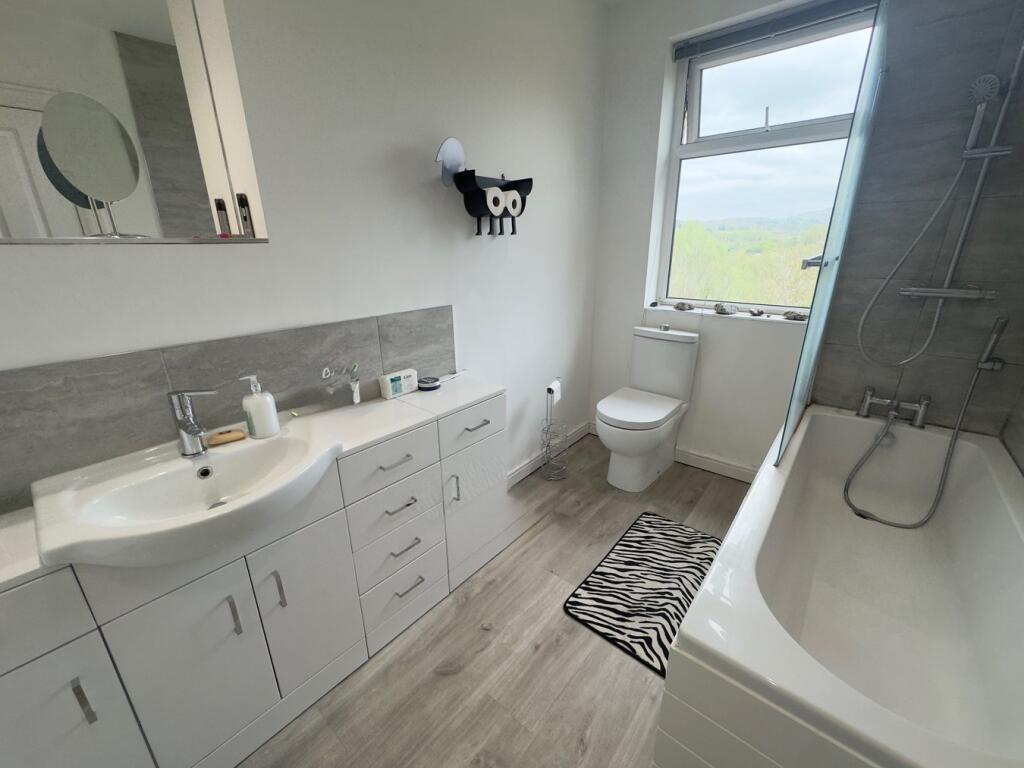 Additional image 15 of Bradford Road, Cottingley, Bingley, BD16