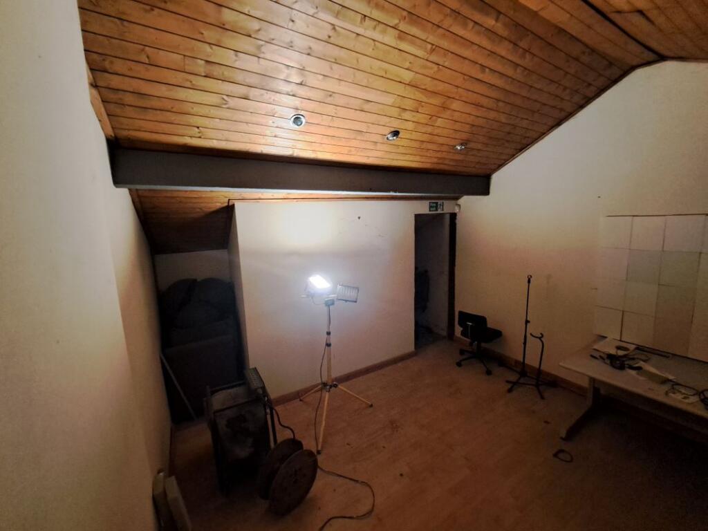 Additional image 40 of 24 Broad Street, Oldbury, West Midlands, B69 4SF