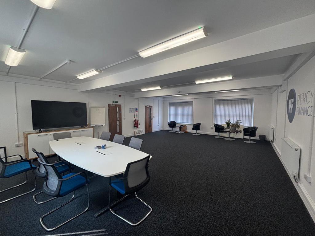 房产图片 10 - 科尔舍尔尔，海街，高街，科尔舍尔尔，伯明翰，沃里克郡，B46 3BP