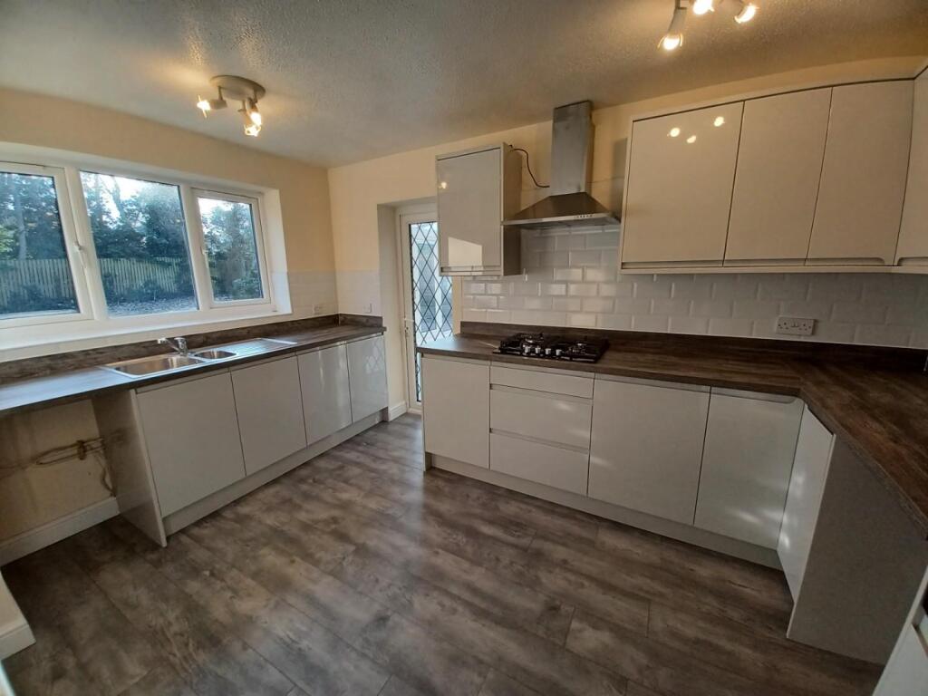 Additional image 6 of Harvington Drive, Monkspath, B90 4YN