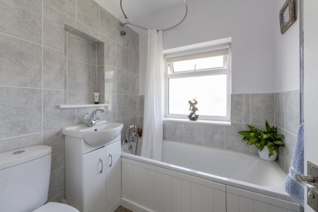 Additional image 12 of Glenthorne Avenue, Yeovil, BA21