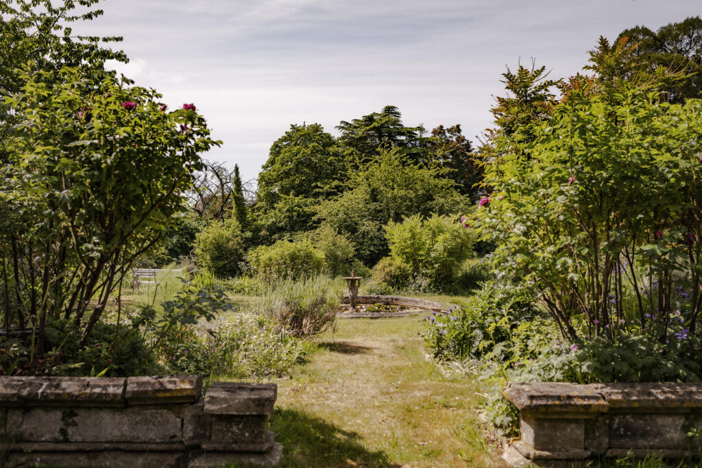 Additional image 30 of Frankleigh House, Bath Road, Bradford-On-Avon, Wiltshire