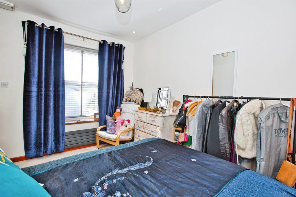 Additional image 13 of Camborne Place, YEOVIL