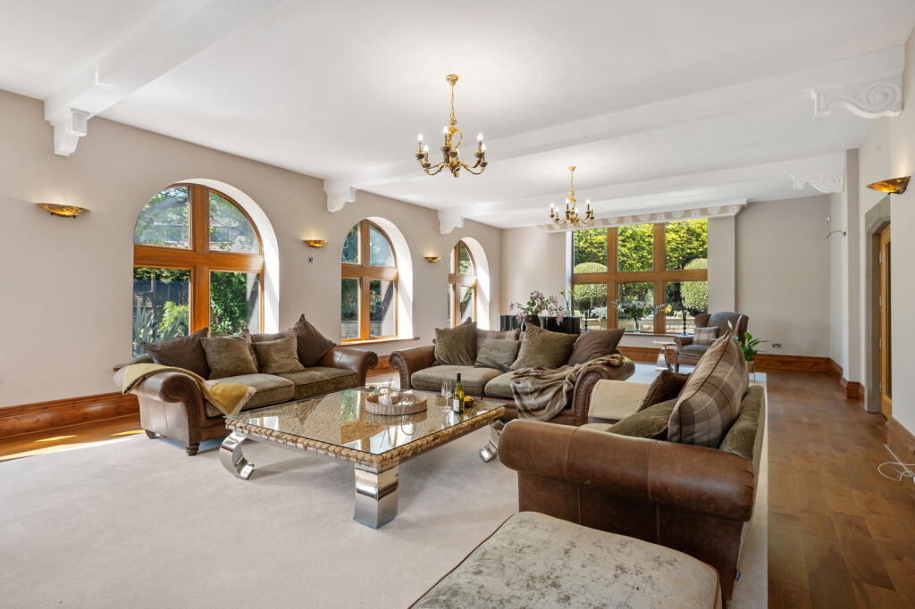 Additional image 6 of Jumeria, Latham Lane, Gomersal, BD19