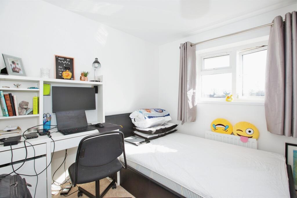 Additional image 11 of Roe Avenue, Houndstone, Yeovil