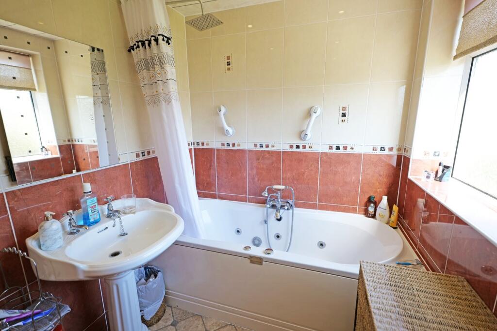 Additional image 20 of Meadow Way, Barnoldswick, BB18