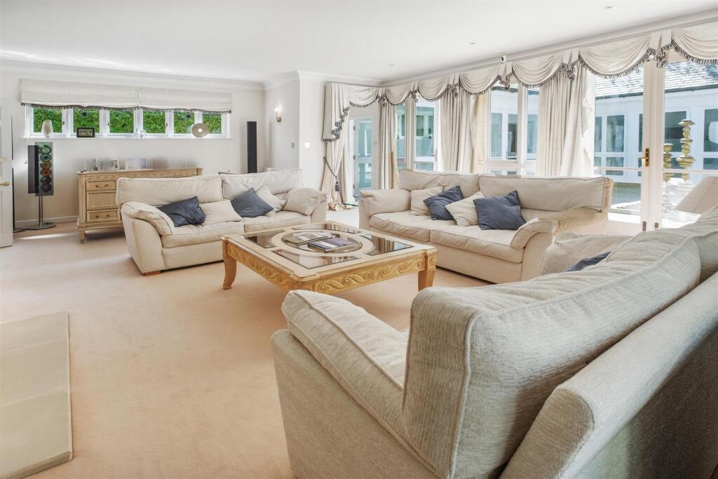 Additional image 7 of Selwyn Walk, Little Aston, Sutton Coldfield