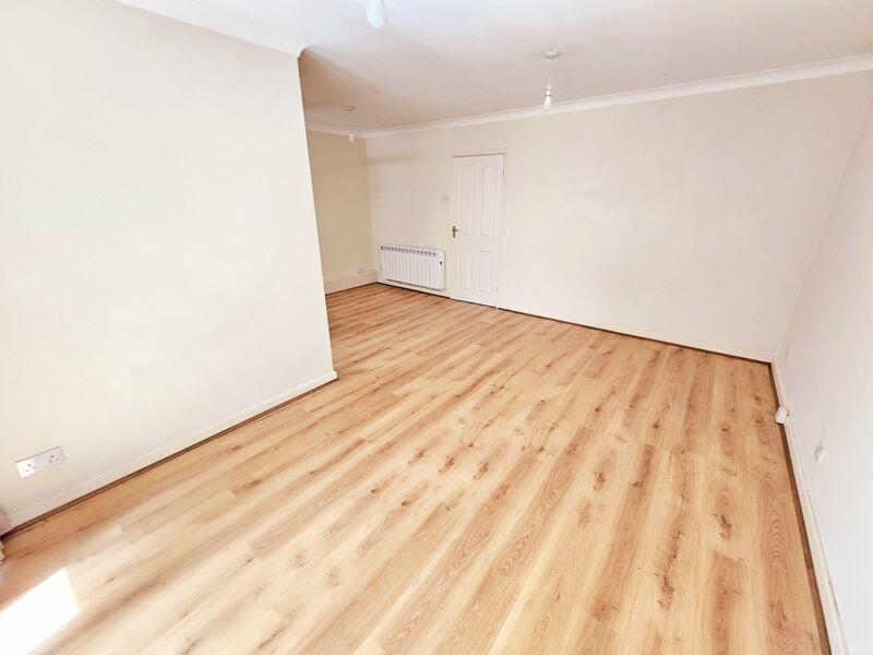 Additional image 7 of Thames Court, Manor Road, Sutton Coldfield, Birmingham, B73 6EF