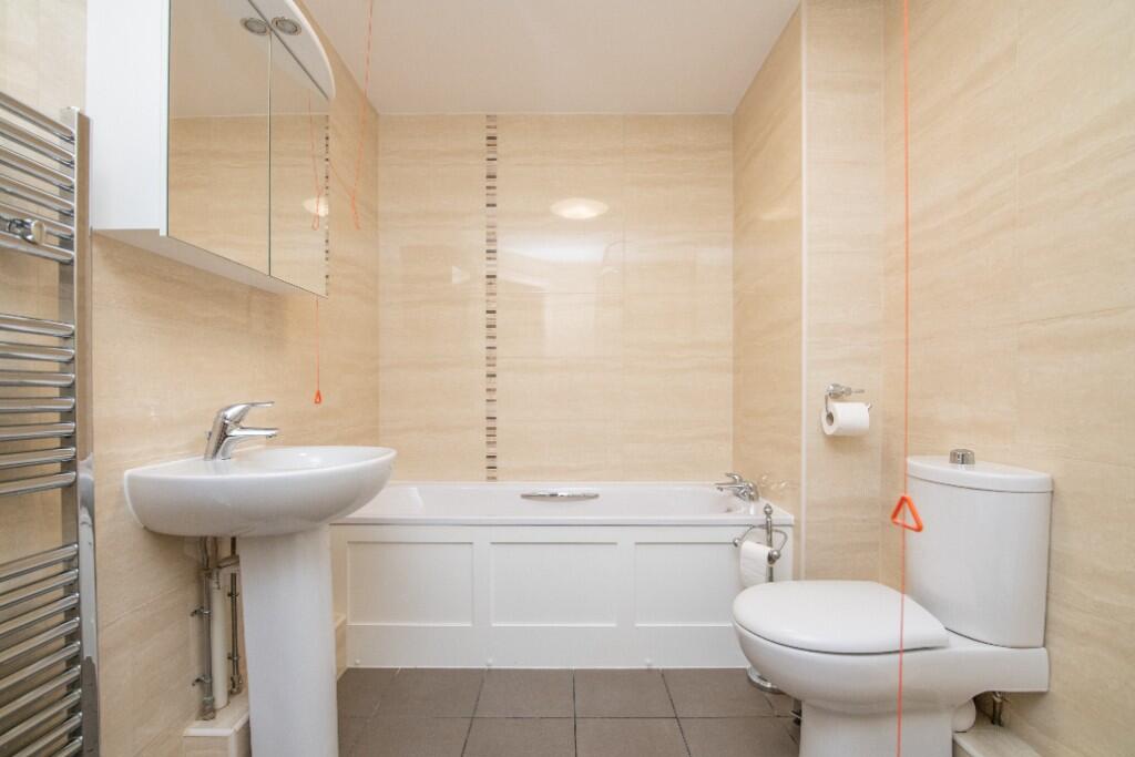 Additional image 8 of 15 Grange Court, 298 Warwick Road, Solihull, B92 7GL