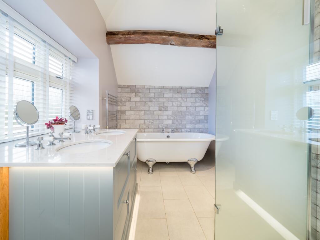 Additional image 13 of Church Bank, Alcester, B49