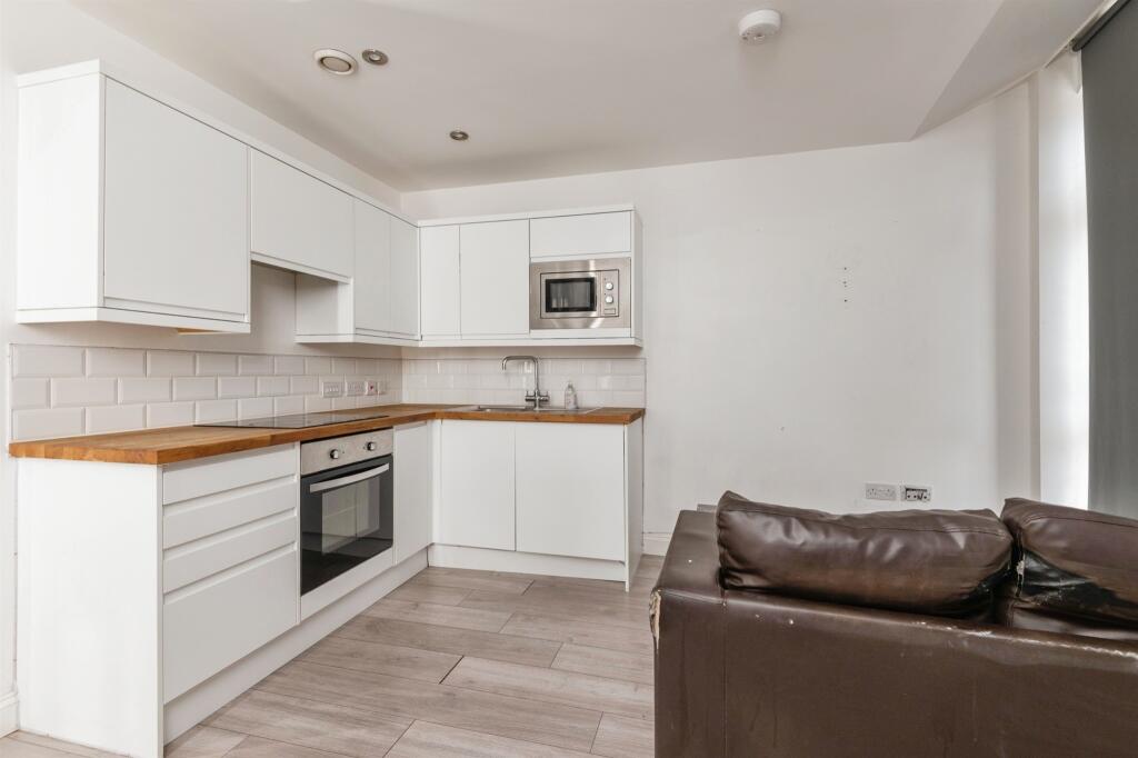 Additional image 9 of James Street, Bradford