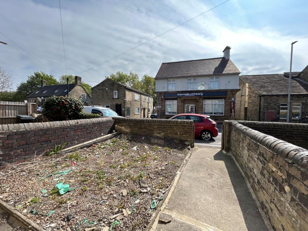 Additional image 11 of Town Gate, Wyke, Bradford, BD12