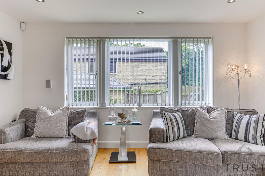 Additional image 67 of Bradford Road, Birkenshaw, BD11