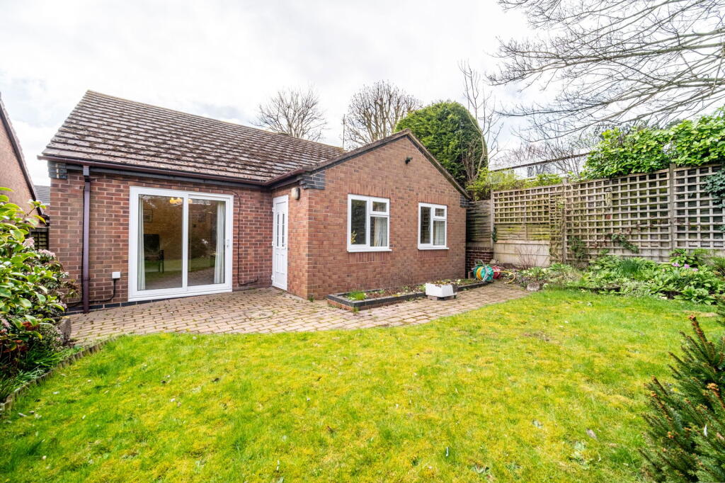 Additional image 14 of Vale Close, Lichfield, WS13 7LJ