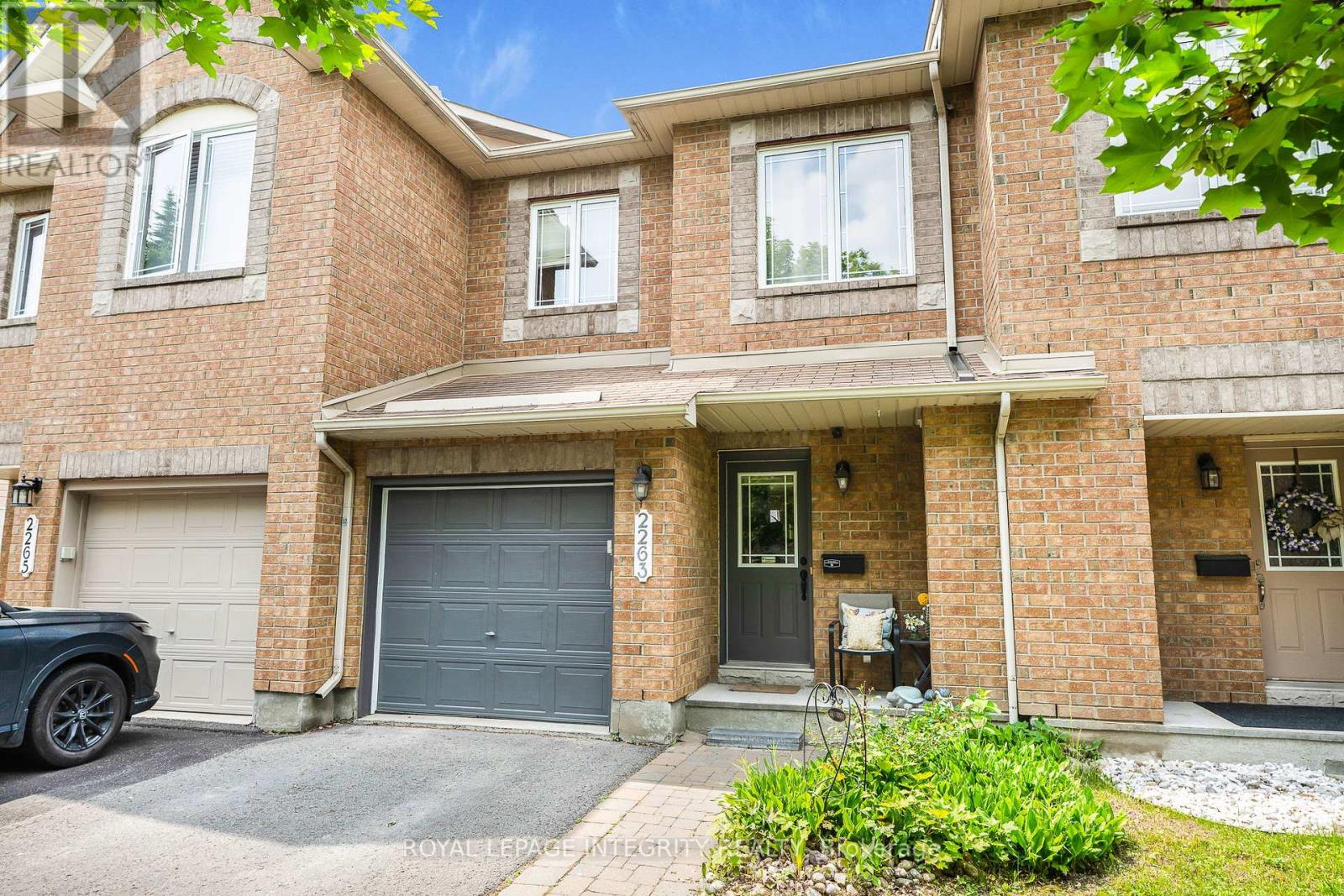 2263 SILVERADO CRESCENT|Ottawa, Ontario K4A4V1